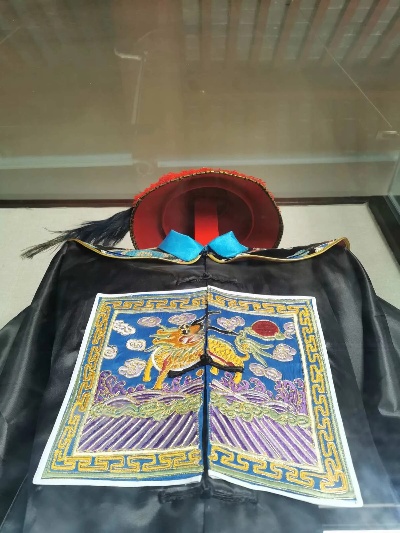 到底是官服经典，也是176精品服经典