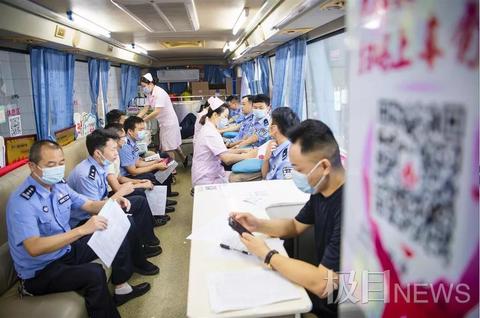 1.76复古盛世传奇级以下玩家升级方法新人任务有什么